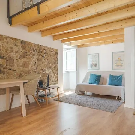 Classic Lisbon Homes: Bright & Central In Belem-3